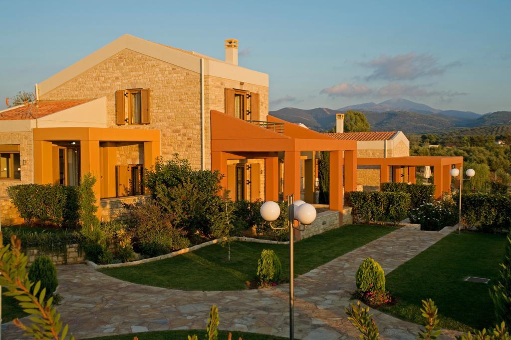 Enastron Villas Kyparissia Luaran gambar