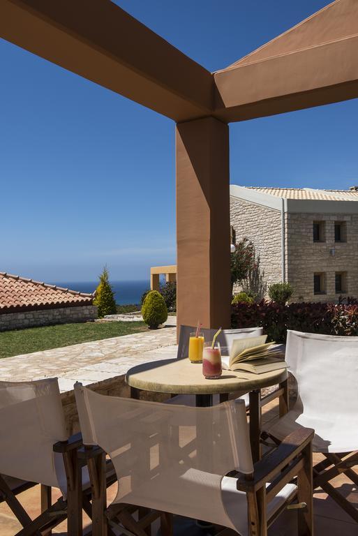 Enastron Villas Kyparissia Luaran gambar