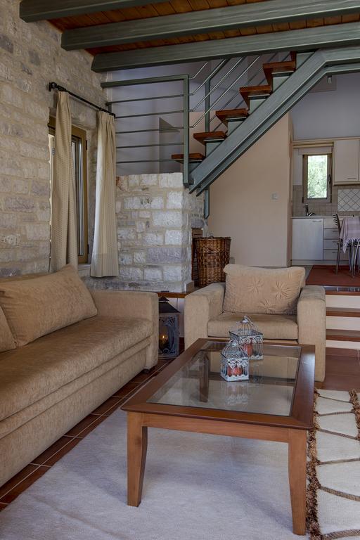 Enastron Villas Kyparissia Luaran gambar