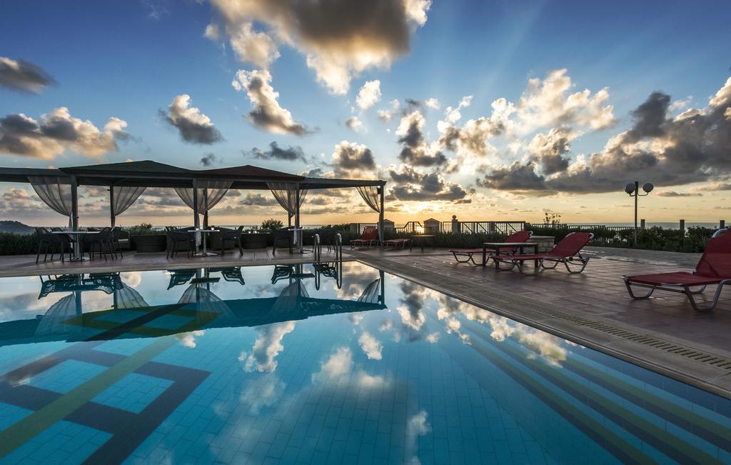 Enastron Villas Kyparissia Luaran gambar