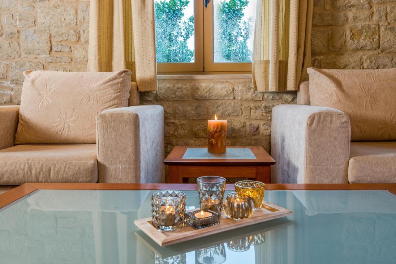 Enastron Villas Kyparissia Luaran gambar
